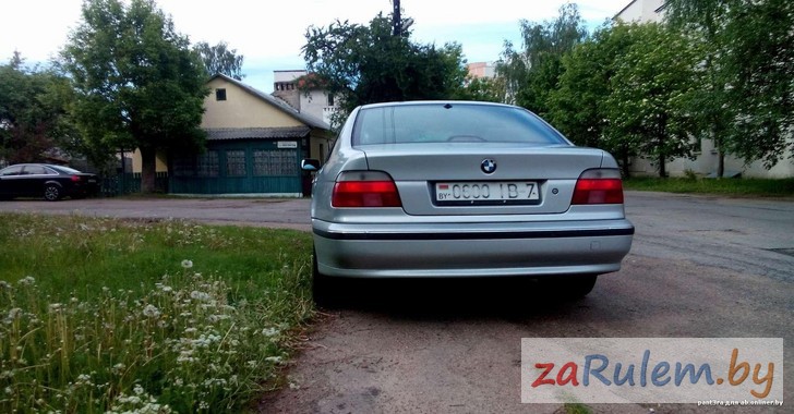 BMW 5- (E39)